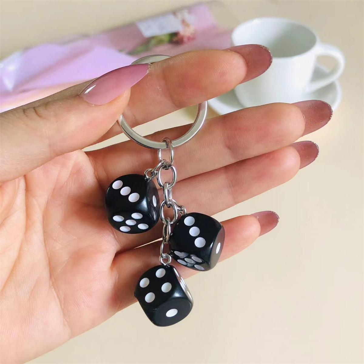 Gaming Accessories Gifts For Men - Porte-clés en dés 3D pour hommes