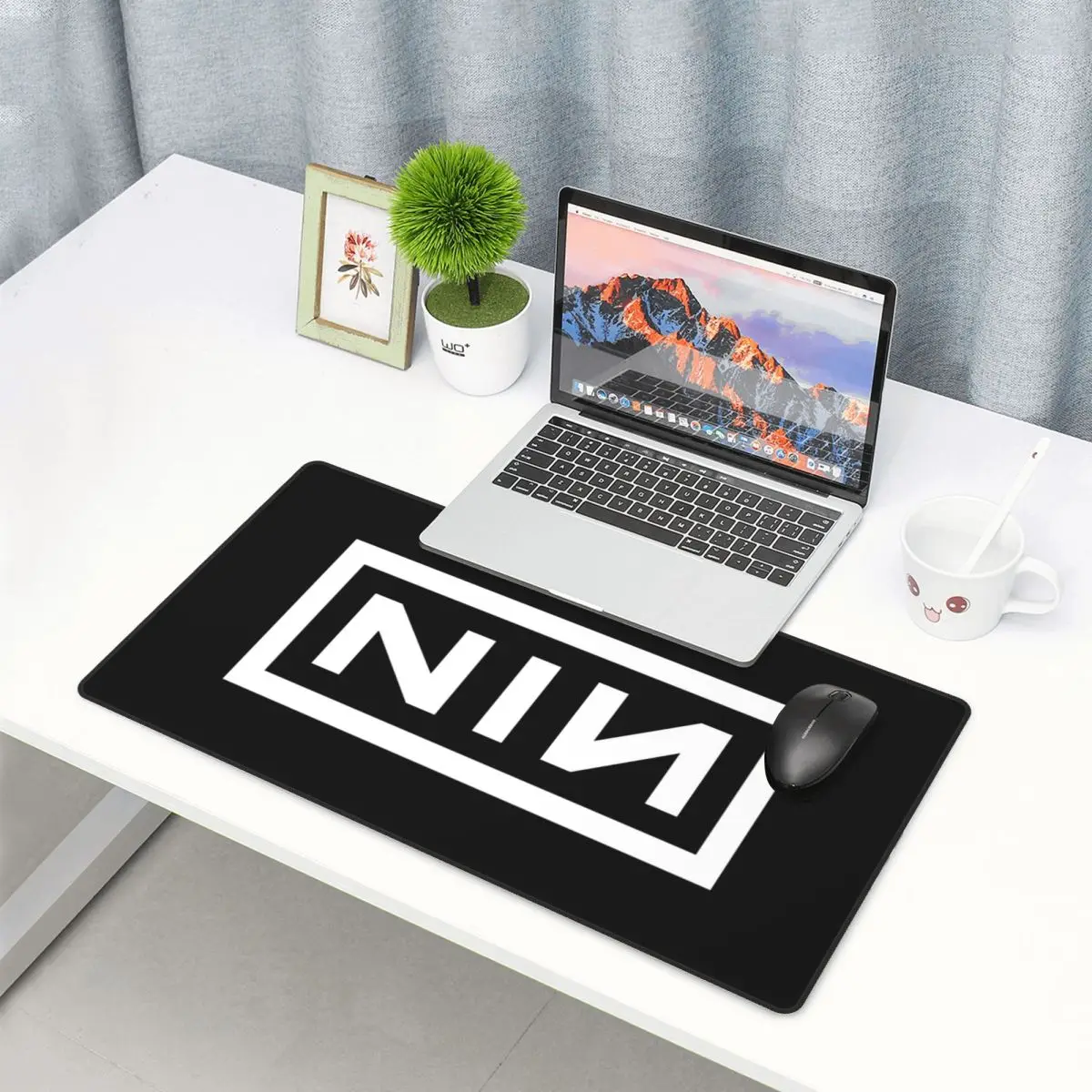 Grand tapis de souris avec log - Gaming Accessories Logo avis et prix