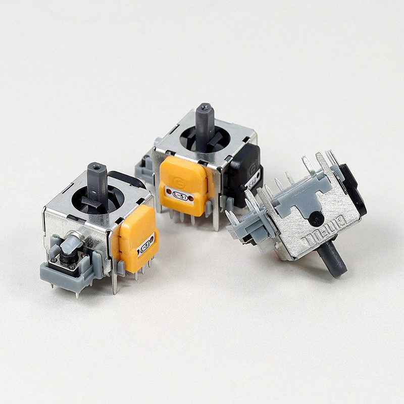 1 paire de joysticks analogiqu - Gaming Accessories Joystick avis et prix